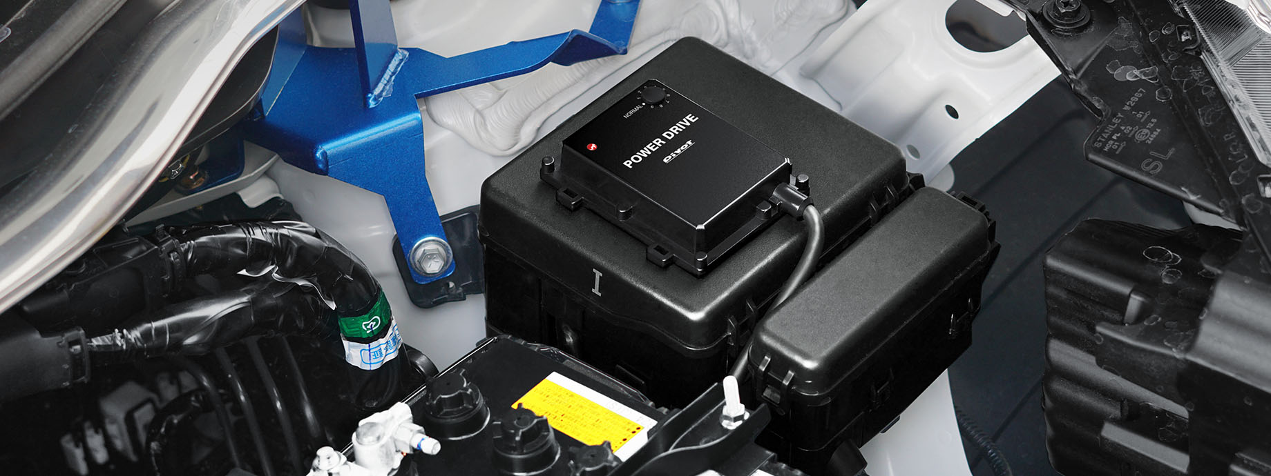 スイフトスポーツ　装着画像